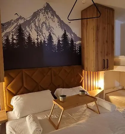 Sestosed-snezna Dolina Apartment
